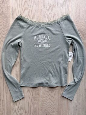 2/20$ Aeropostale NWT Montauk New York Lace Trim Off Shoulder Graphic Top